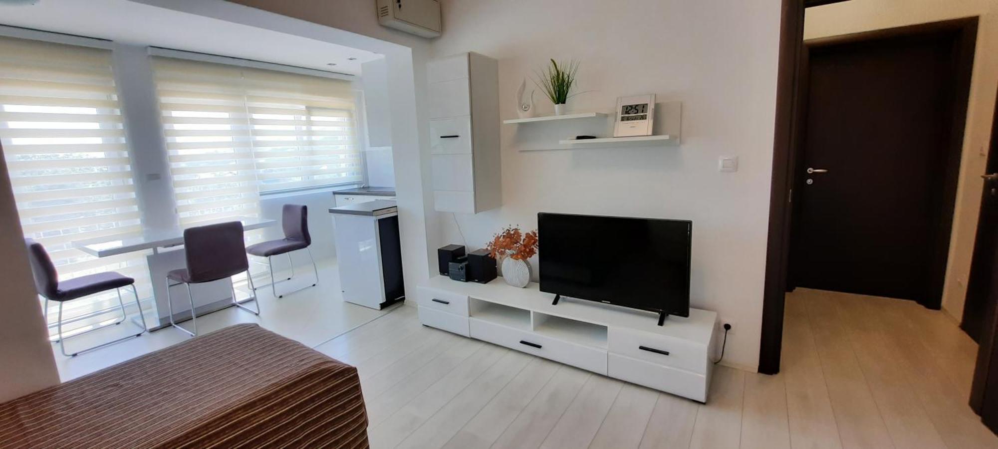 Apartments Myrjam Башка Екстер'єр фото